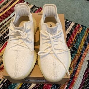 Yeezy Cream Knit Sneakers